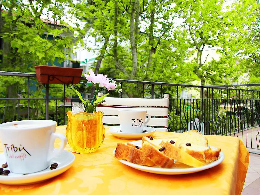 Hotel Taioli Meuble Cesenatico