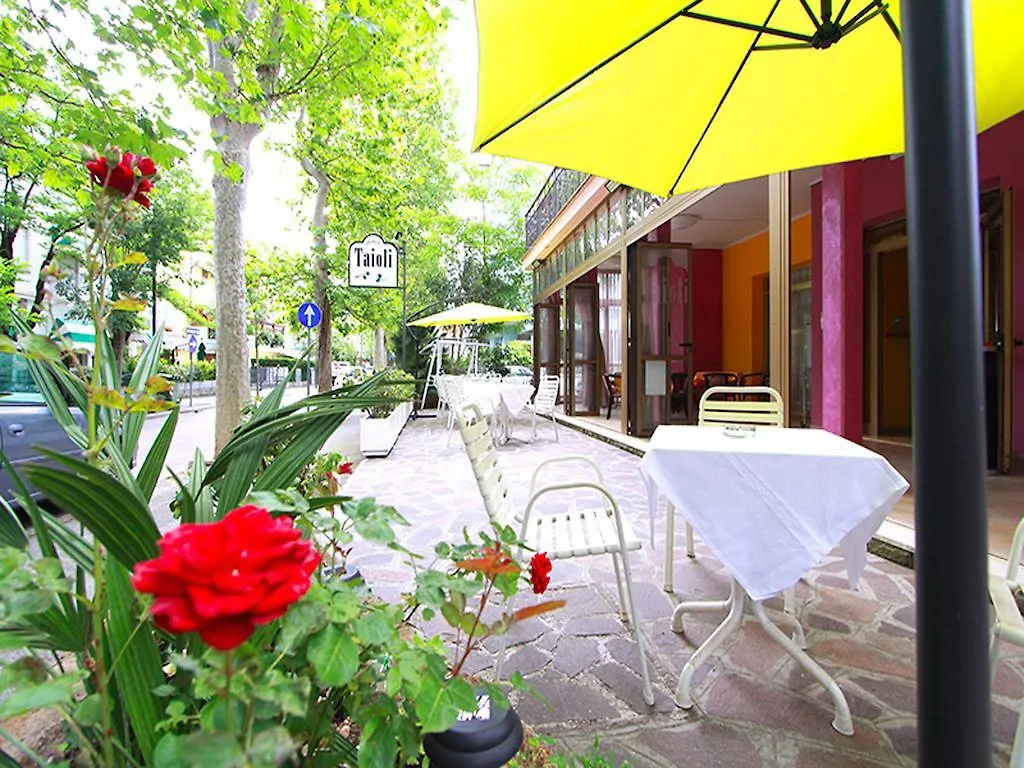 Hotel Taioli Meuble Cesenatico 2*,