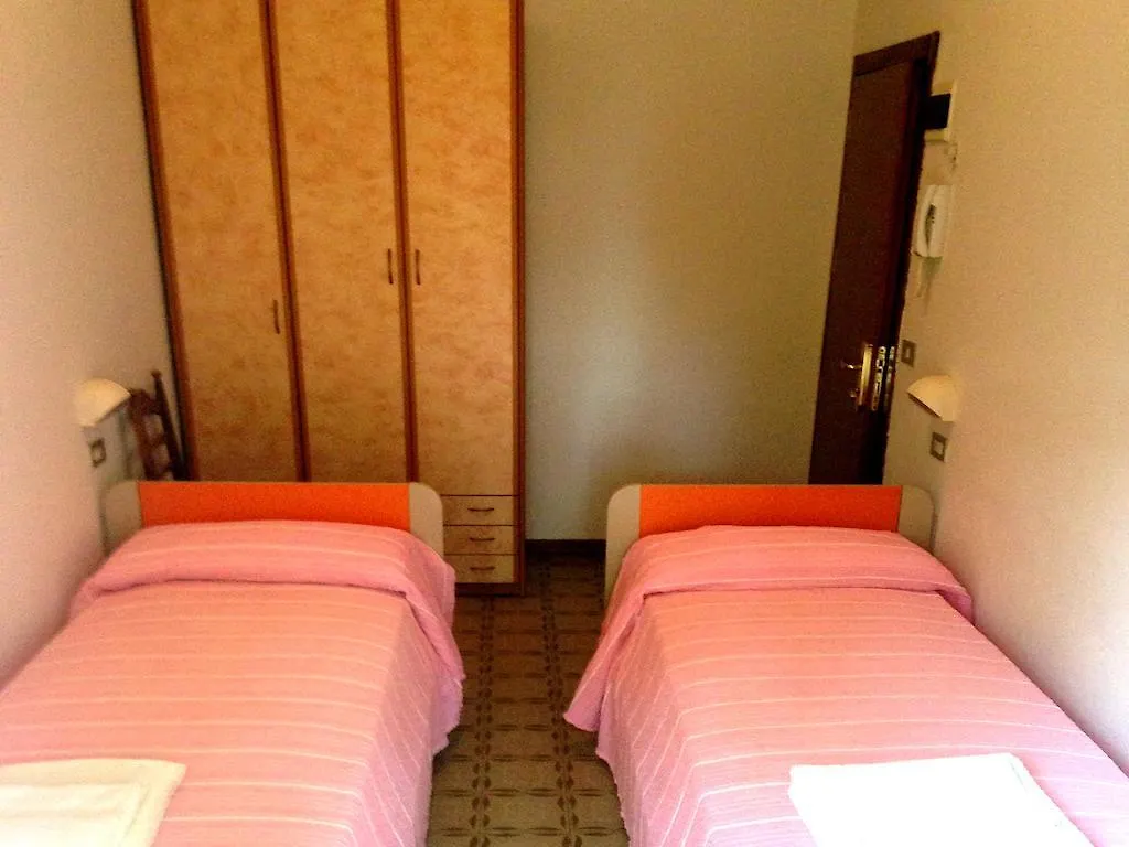 Hotel Taioli Meuble Cesenatico