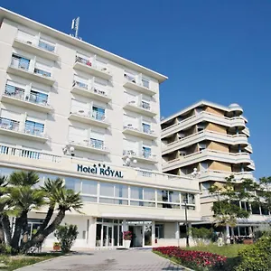 4* Hotel Royal