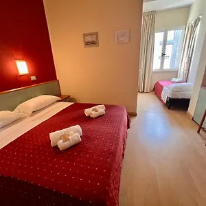 Hotel Tina